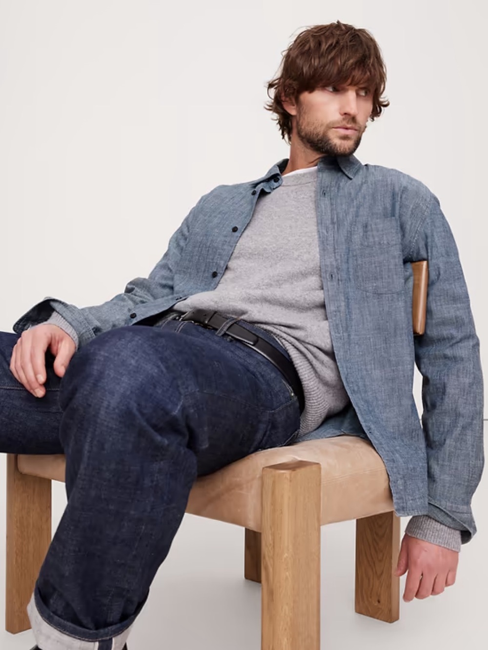 NWT Banana Republic Standard-Fit Chambray Cotton Long Sleeve Button-down Size M - Picture 3 of 9